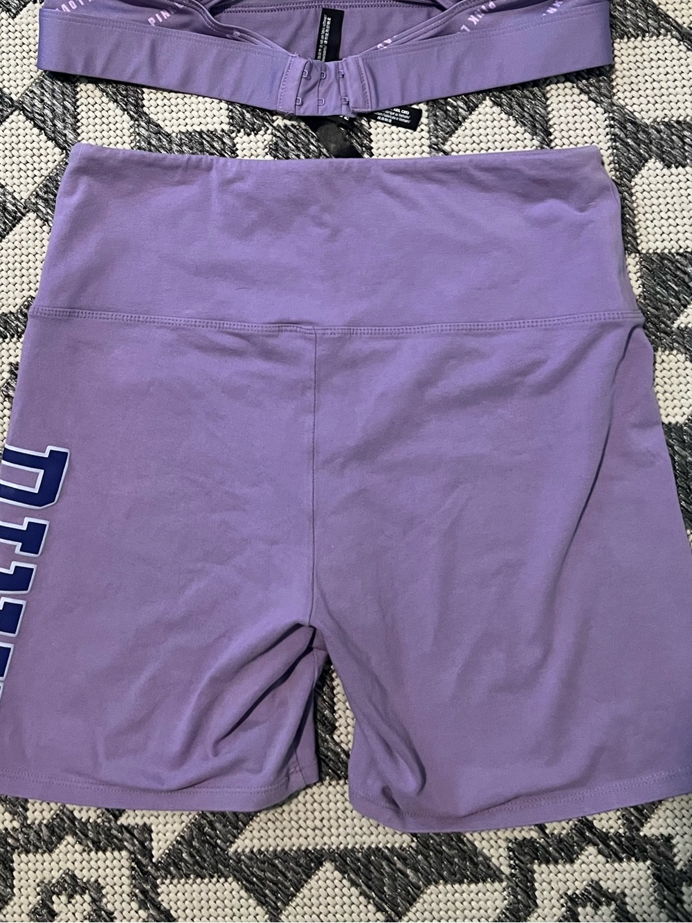 EUC💗PINKVS ActiveUltimatePushUp LogoSportsBra/Cotton Logo Bike Short/Lavender/L - Picture 7 of 9